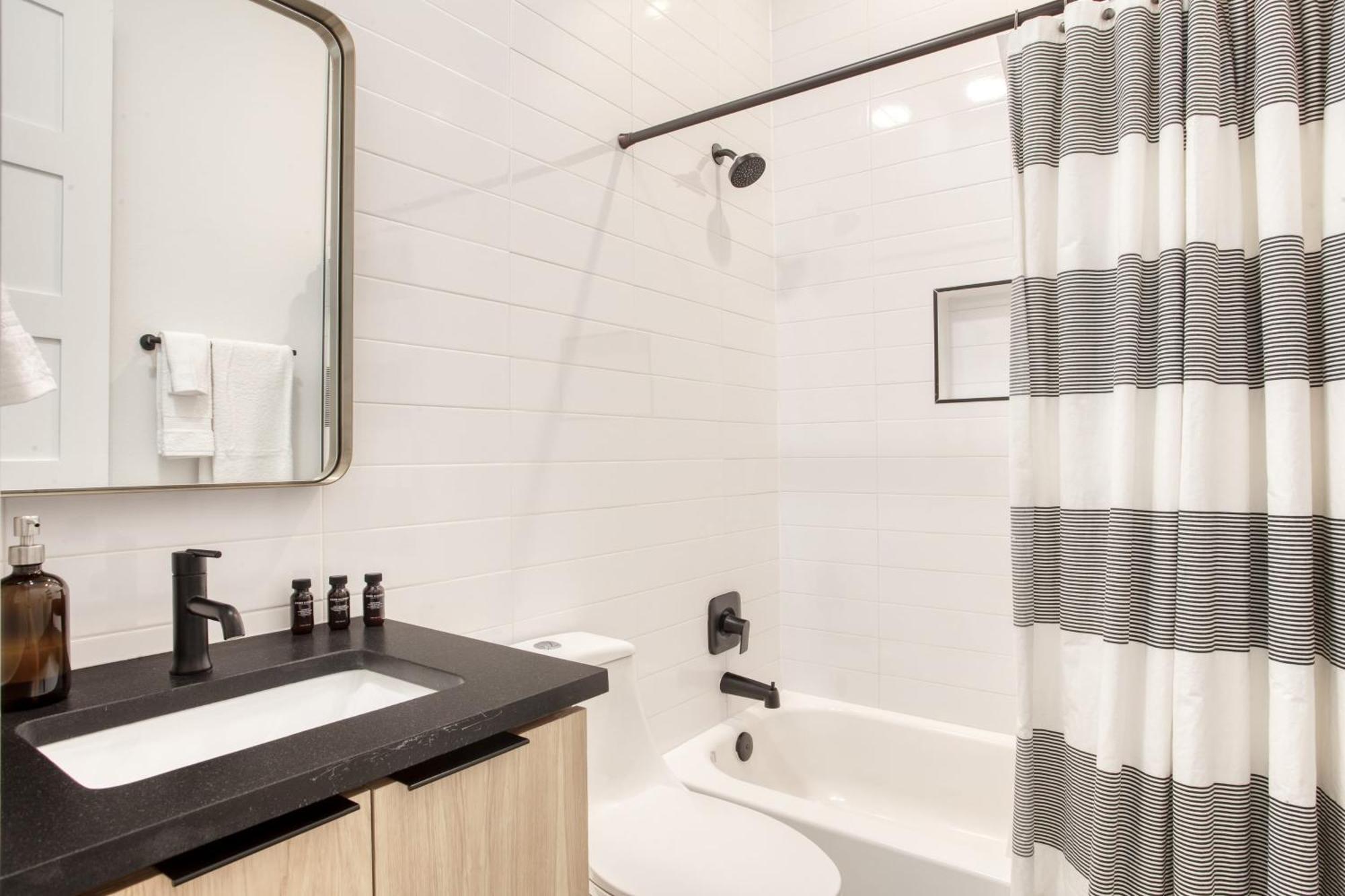 Melody By Avantstay Peloton Included Sleek Home Austin Exterior foto